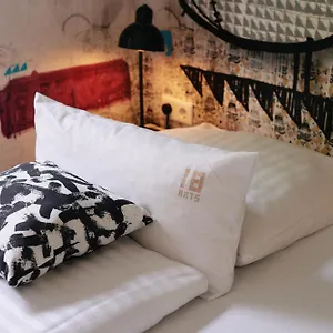 18arts - Living In A Gallery! Colonia