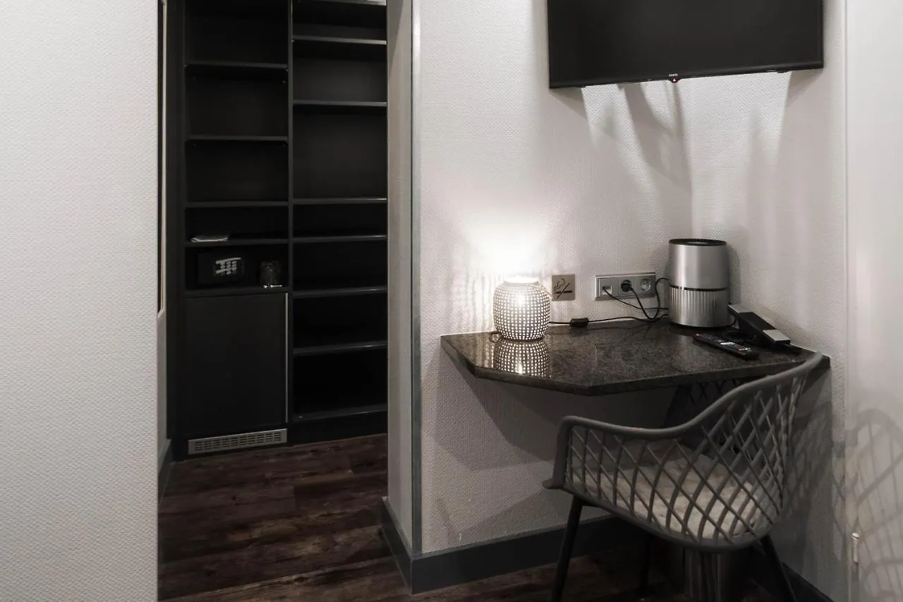 Hotel Am Augustinerplatz Cologne
